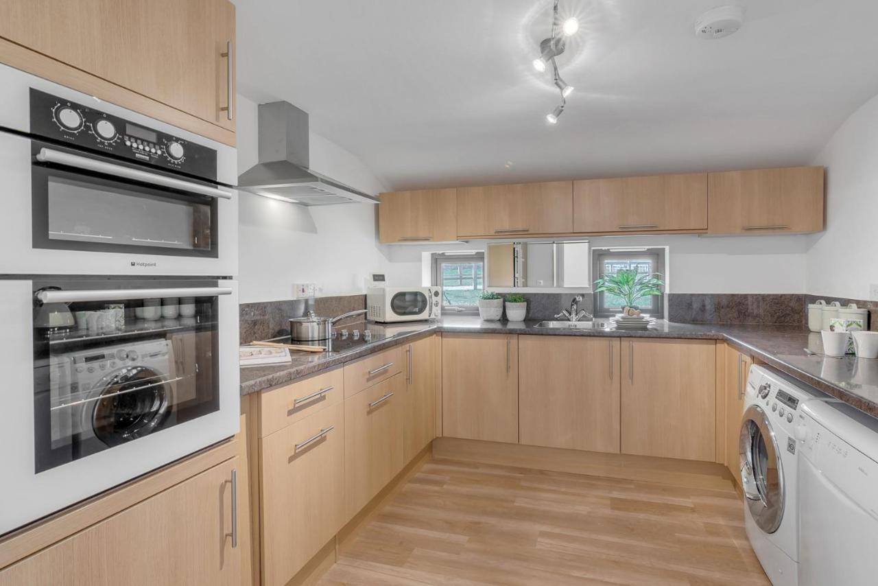 Rural 2-bed Near Snetterton Larling